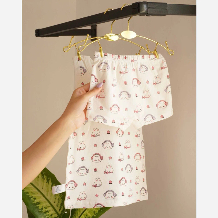 ست تاپ و شورت دخترانه طرح پیشی هدفون دار نخی مناسب 2 تا 10 سال