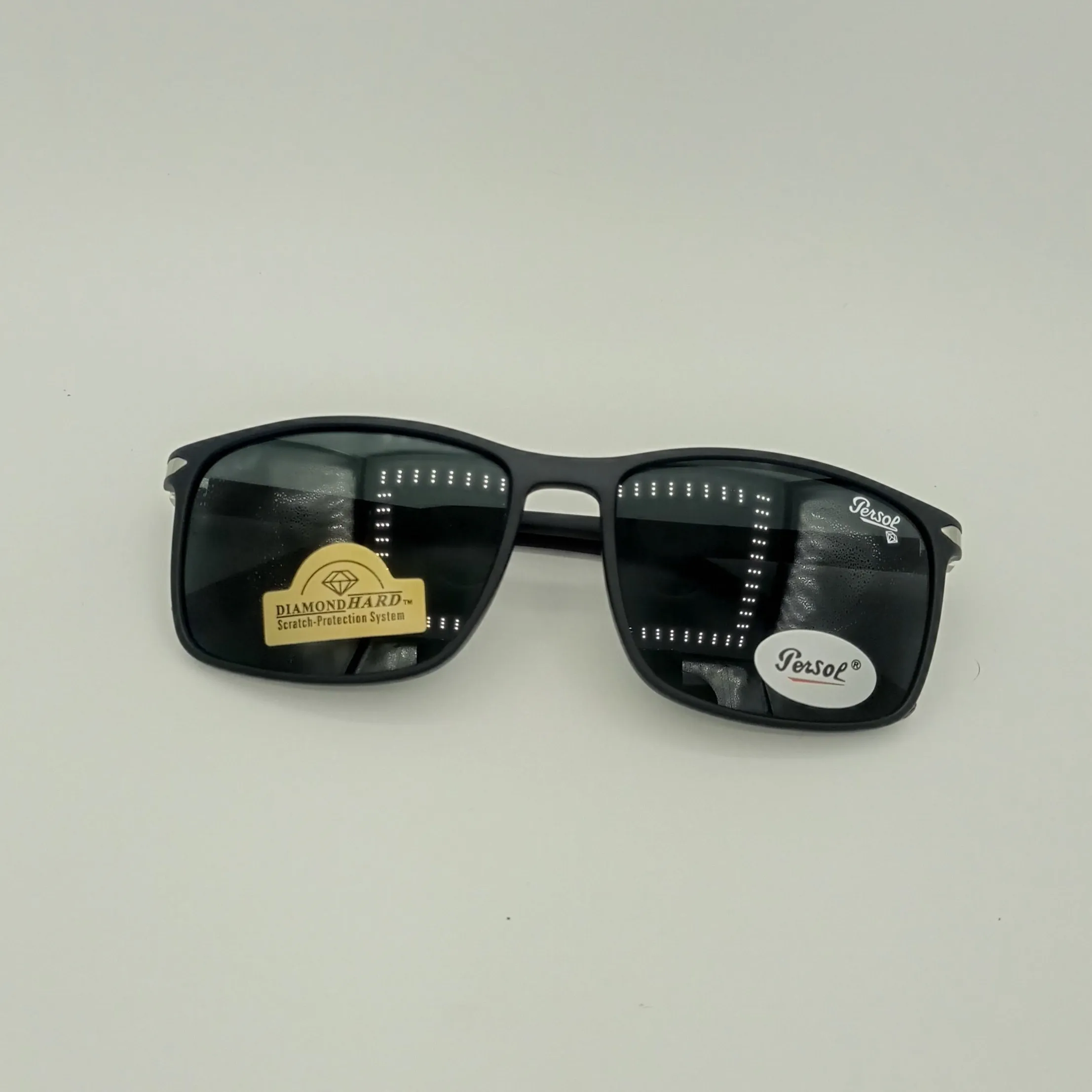 عینک آفتابی پرسول persol کد 8076 ساخت ایتالیا شیشه دایموند هارد ضد خش UV400 دسته فنر TR سایز 56