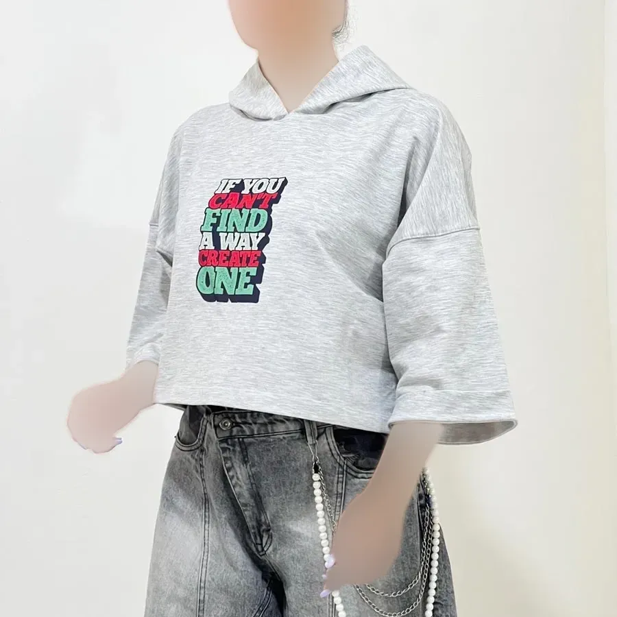 تیشرت کراپ باکسی کلاه دار چاپدار جنس گلکسی قد 50 سانت