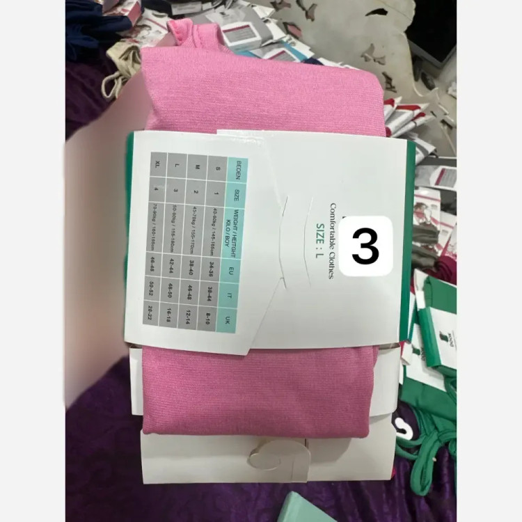 تاپ بندی زنانه رنگی سایز L مناسب سایز 36 تا 42 جنس اسپان کشی