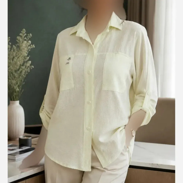 شومیز نخی زنانه وارداتی طرح و رنگ میکس قواره آزاد سایز 40 تا 48