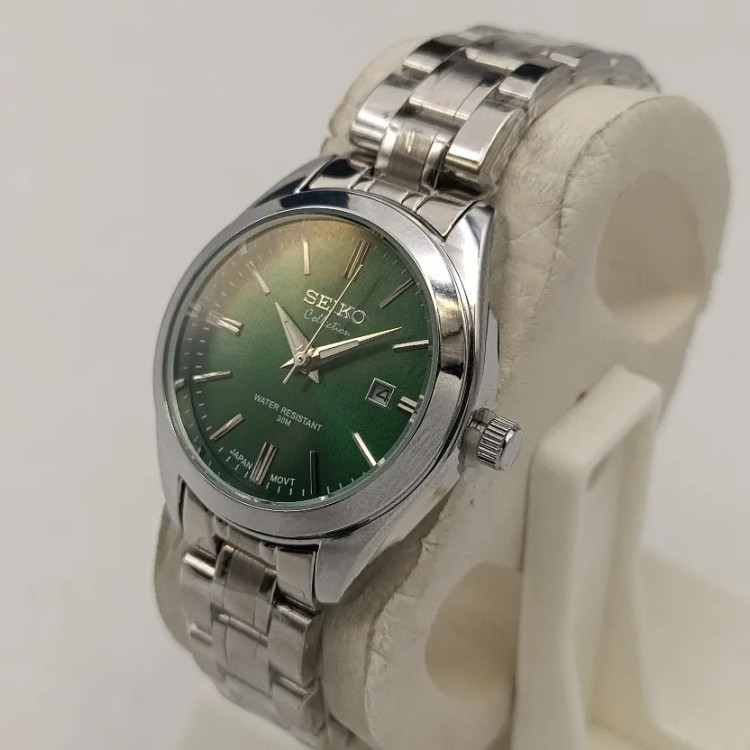 ساعت زنانه سیکو کالکشن استیل صفحه سبز موتور ژاپن تقویمدار