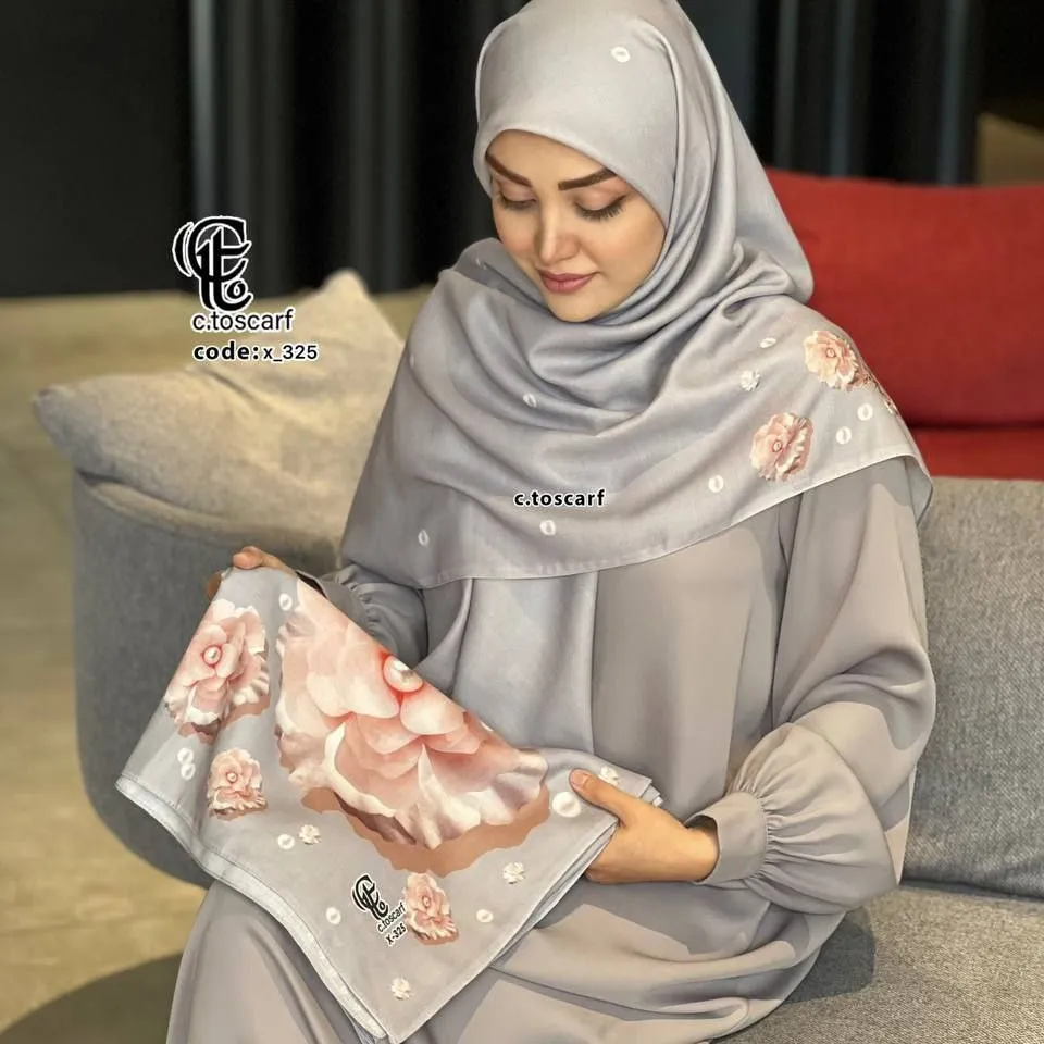 روسری مجلسی طرح صدف سه بعدی قواره بزرگ 140 سانتیمتر جنس نخ کاستوم