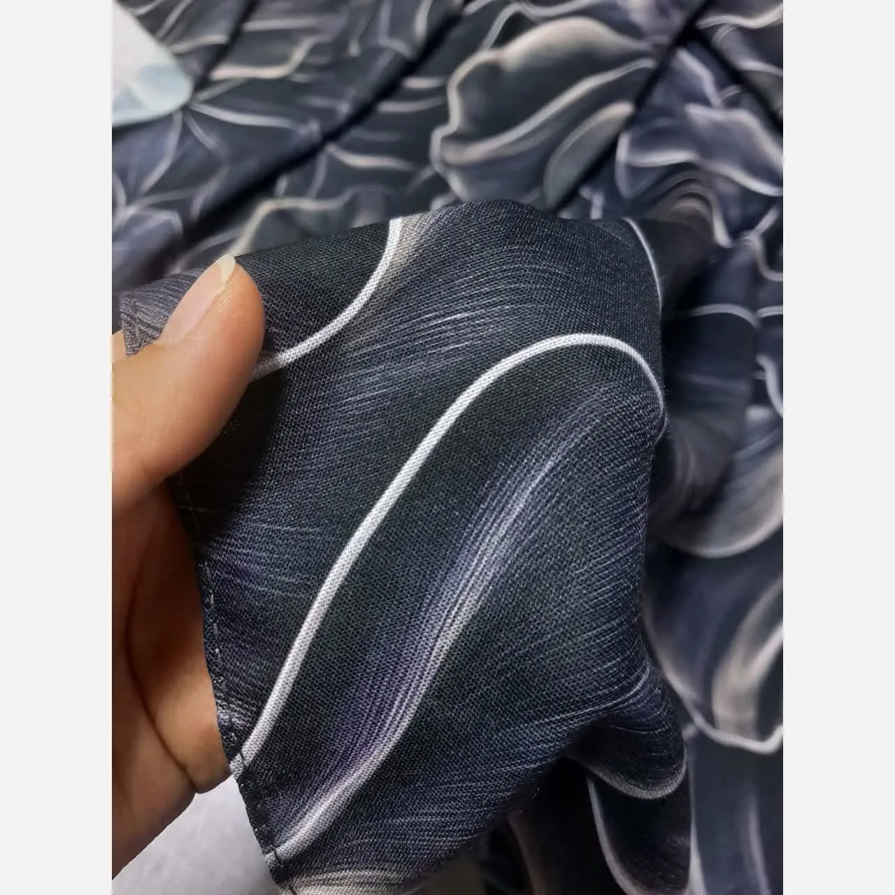 روسری نخ کاستوم طرح الاروسری اِلا سبز سایز 140 در 140