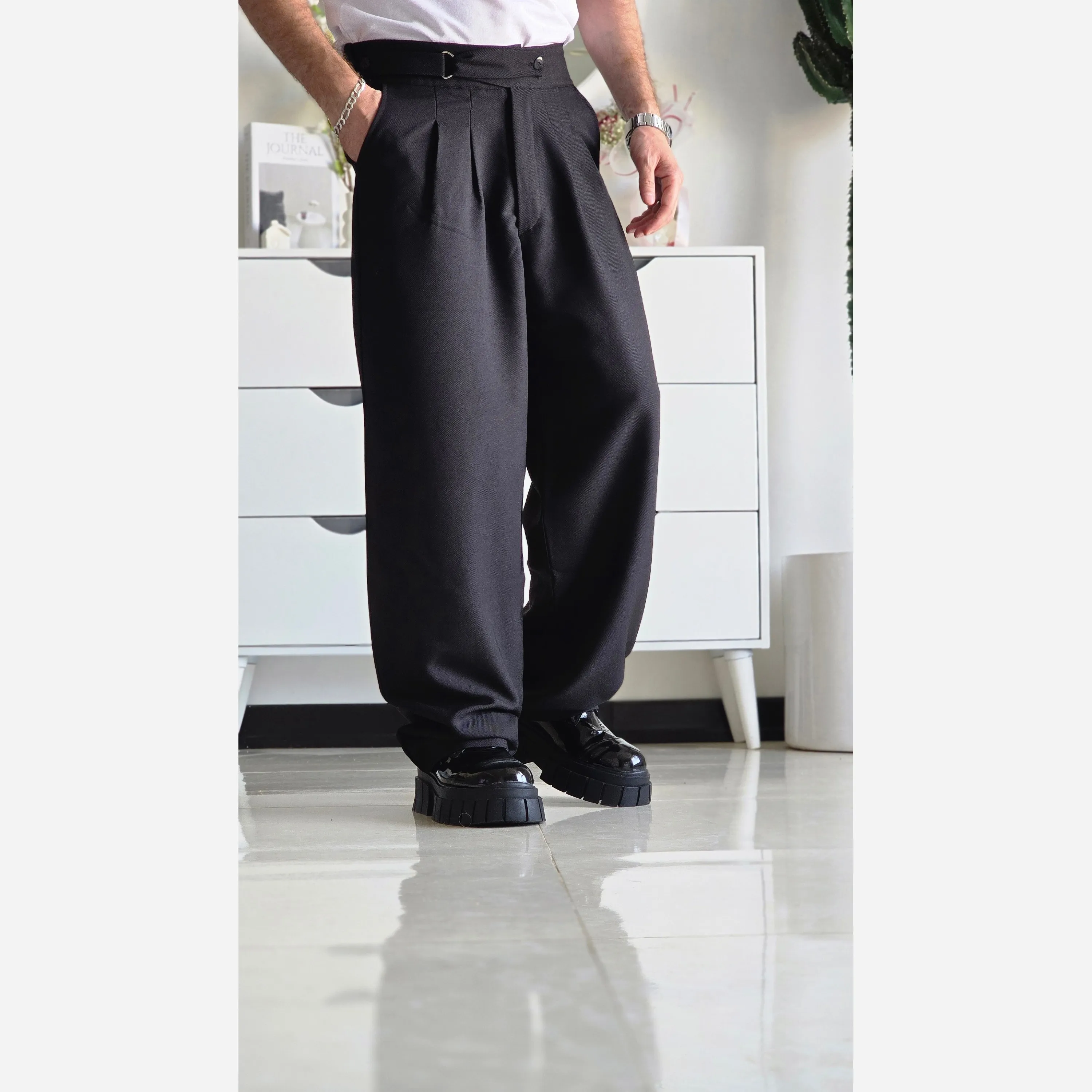 شلوار بگ پارچه ای کجراه مشکی کمر ایتالیایی سایز L تا 3XL
