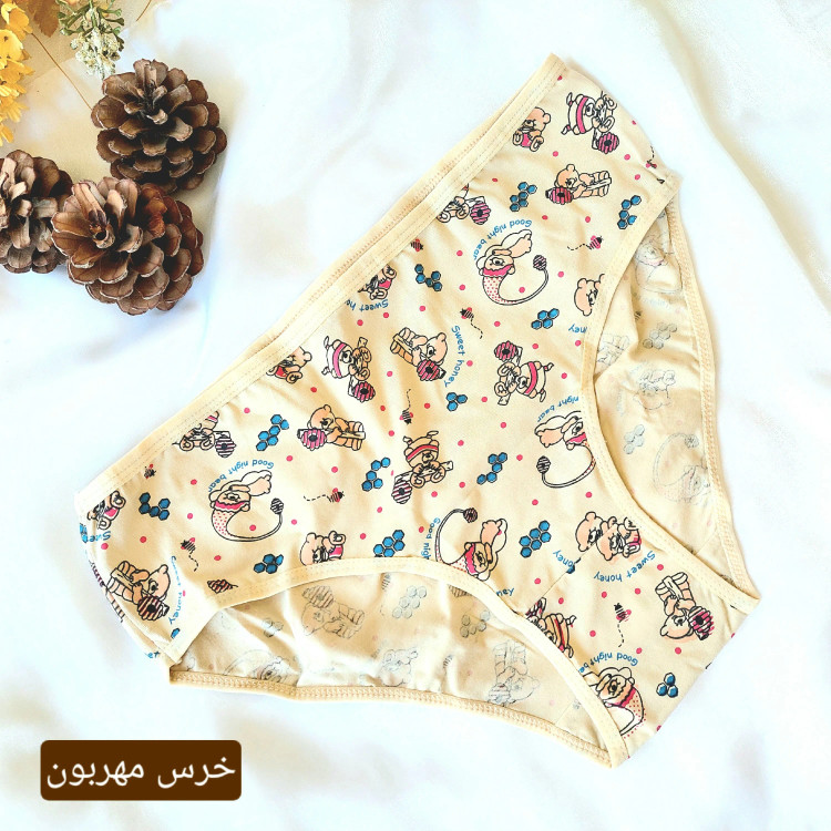 شورت زنانه نخی طرح ترک قواره دار سایز 2XL آل کیم کرم عروسکی